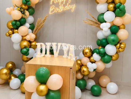 Pampas Grass Theme Decor