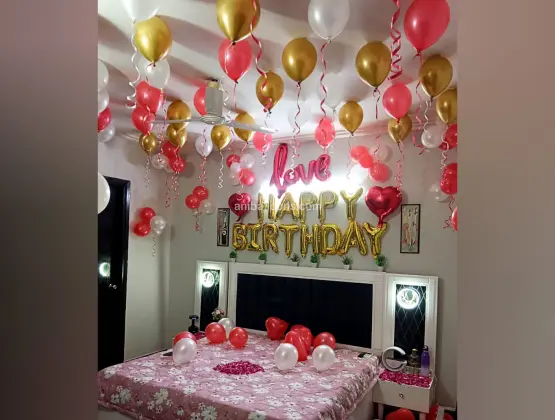 Roses & Romance Theme Decor