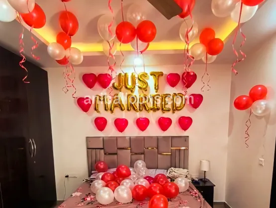 Simple Just Married Decoration