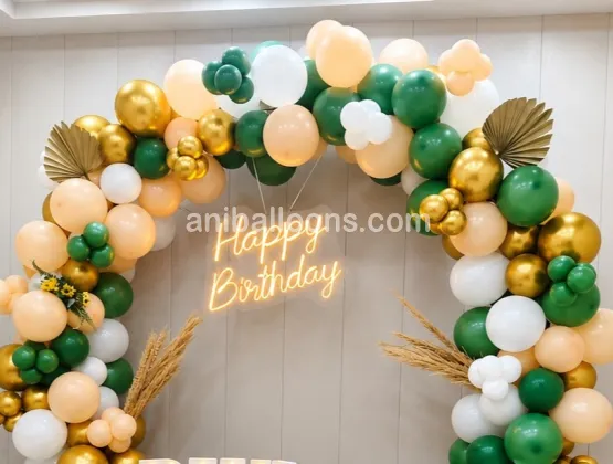Pampas Grass Balloon Decoration