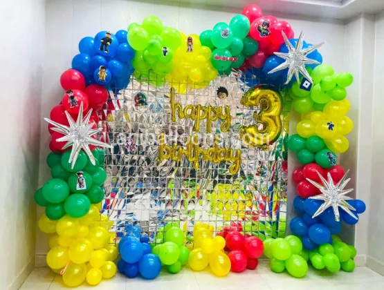 Colorful Roblox Balloon Decoration