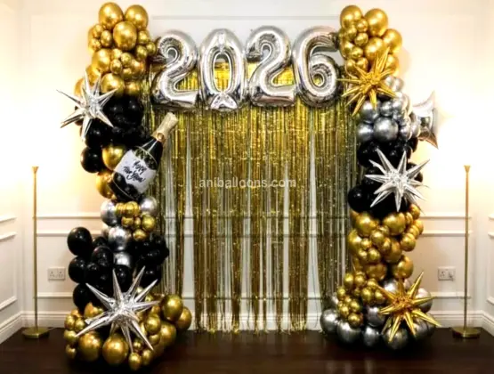 Elegant New Year Balloon Decor