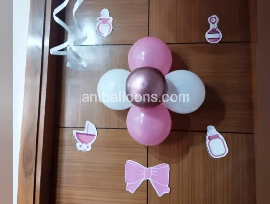 Pink Welcome Decor