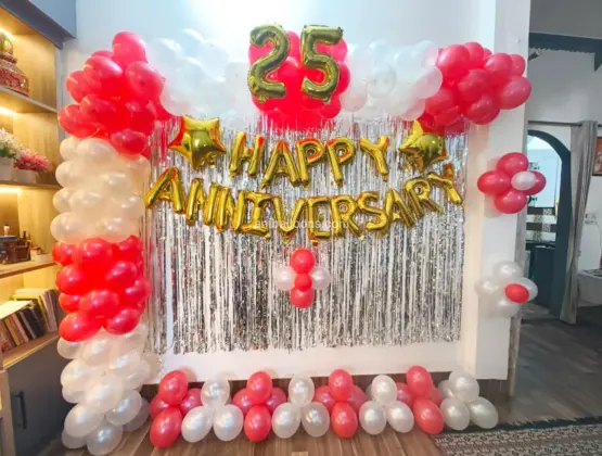 Silver Jubilee Balloon Decoration